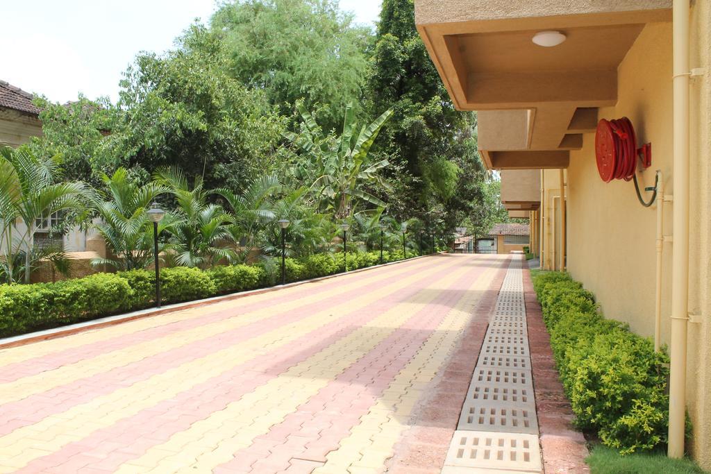 Veera Strand Park Apartamentos con servicio Calangute Exterior foto