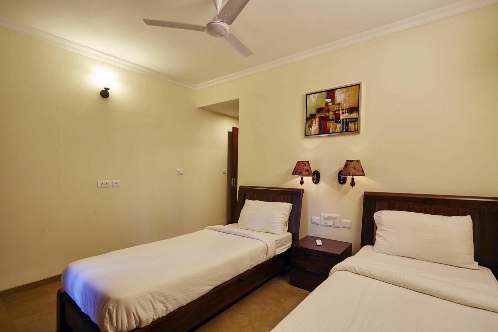 Veera Strand Park Apartamentos con servicio Calangute Exterior foto